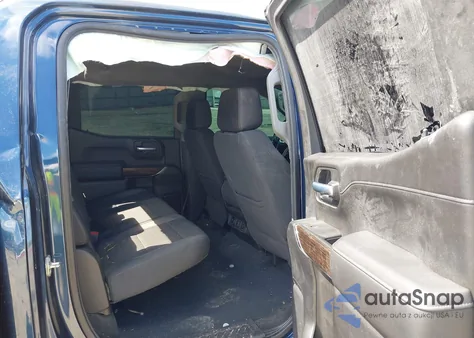 2021 GMC Sierra 1500 4Wd Short Box Elevation/4Wd Standard Box Elevation z USA, uszkodzony, nr VIN 1GTU9CED7MZ152072